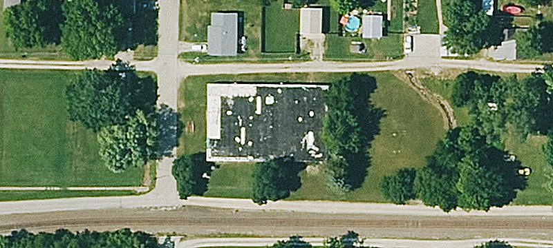 412 Cedar St
