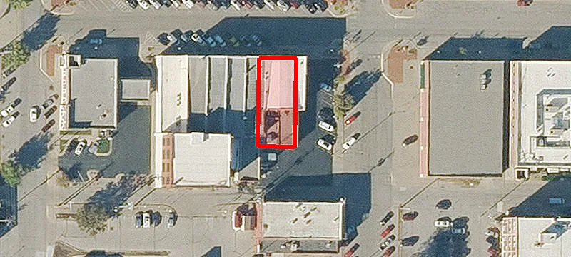 304 Commercial St