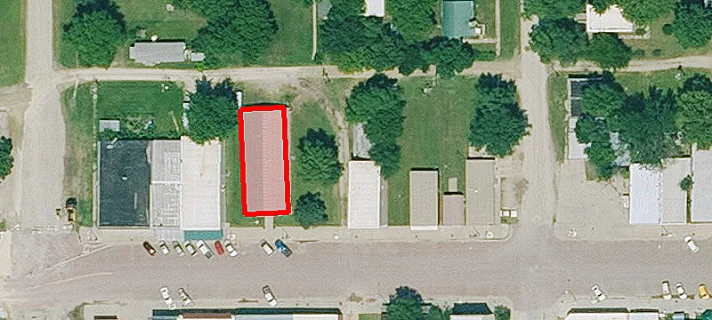 110 Mackenzie St