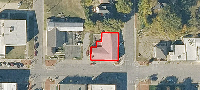 201 Commercial St