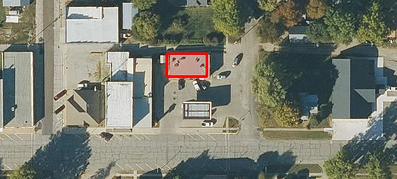 202 Main St