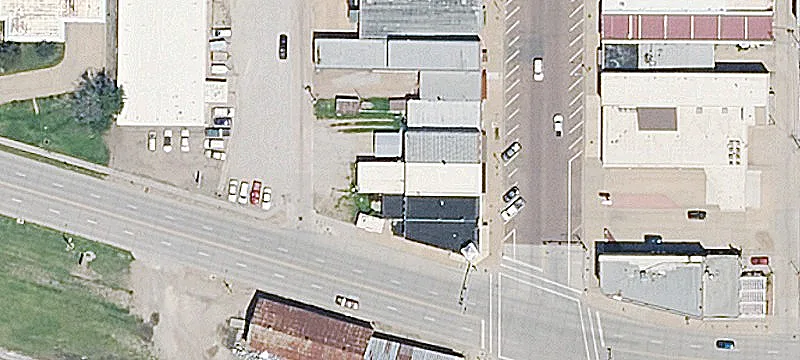 6 Main St