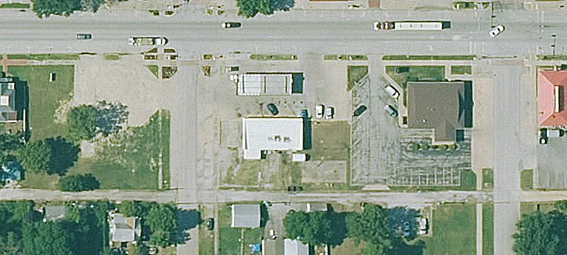 825 Main St