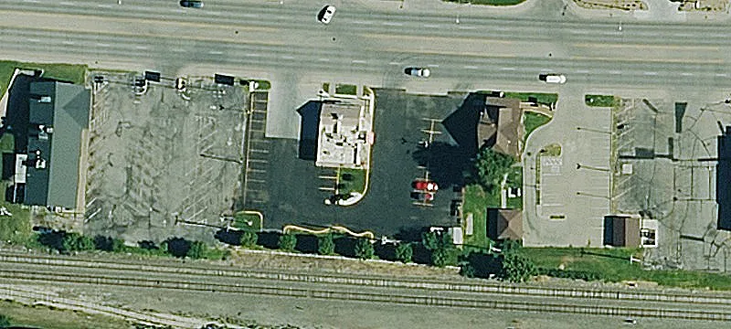 911 Wyatt Earp Blvd