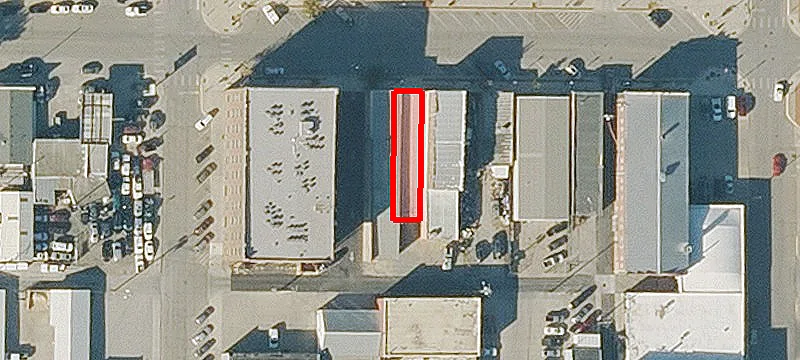 822 Commercial St