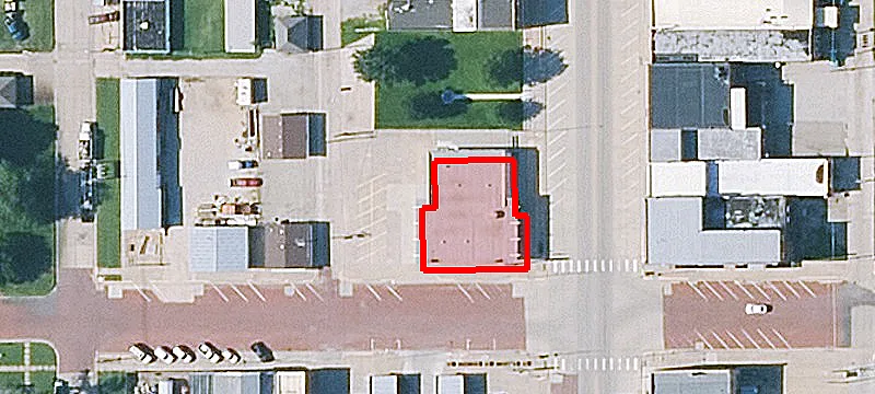 101 Main St