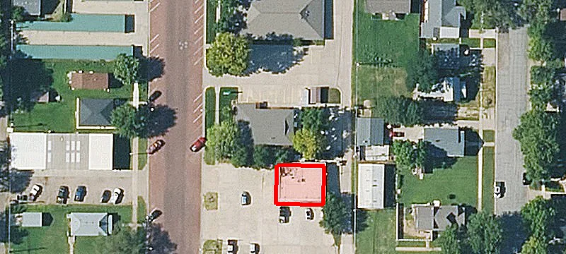 712 Main St