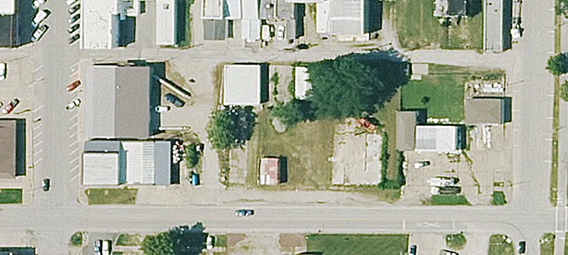 121 6th Ave