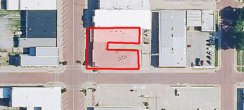 300 Main St