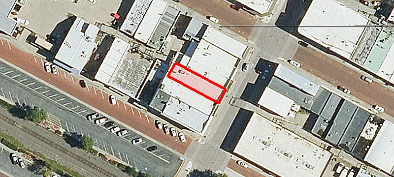 1003 Main St