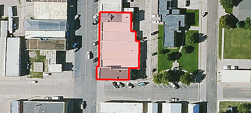 204 Ctr Ave