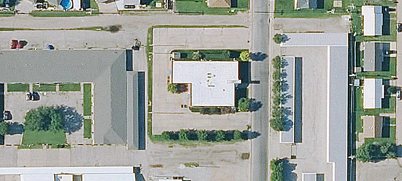 1021 Eisenhower Ave