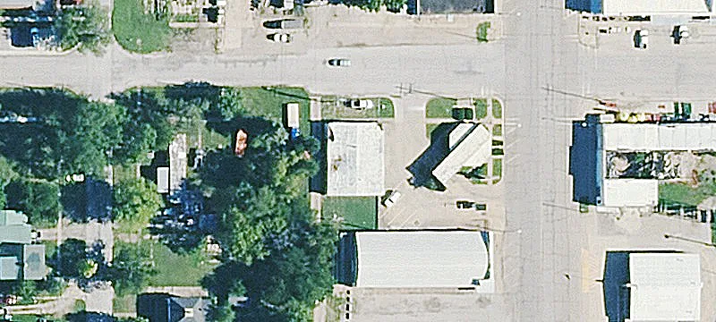 111 1st St
