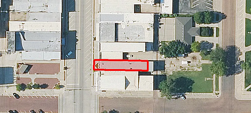 318 Main St