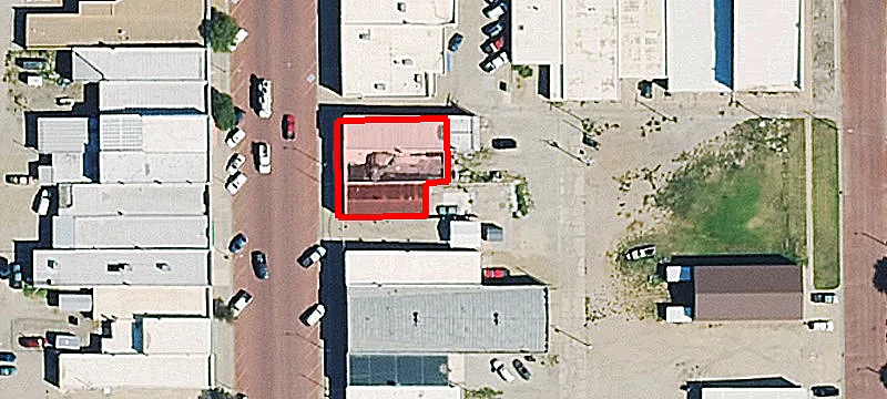 124 Main St