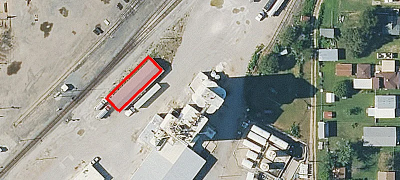 100 Maple St
