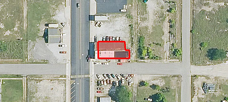 101 Main St