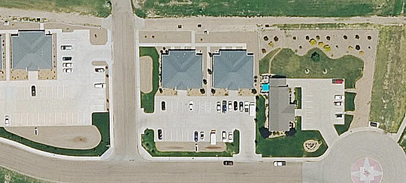 2101 Labrador Blvd