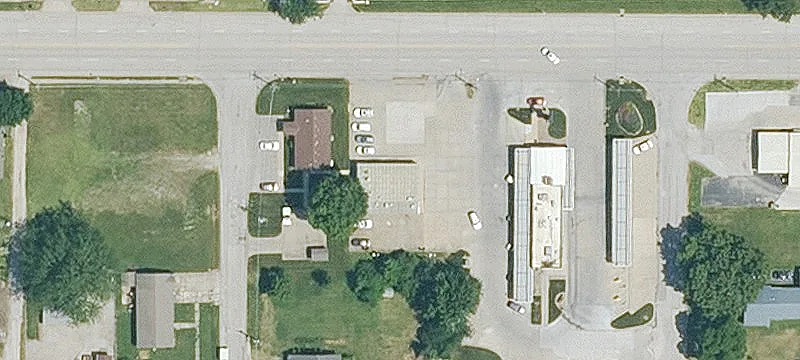 305 Main St