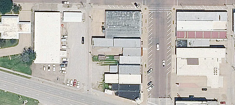 12 Main St