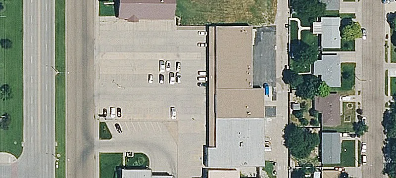 1506 Taylor E Plz