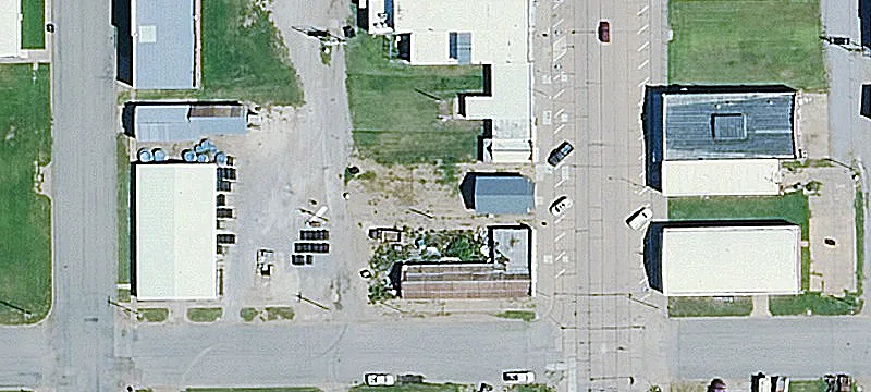 835 Main St