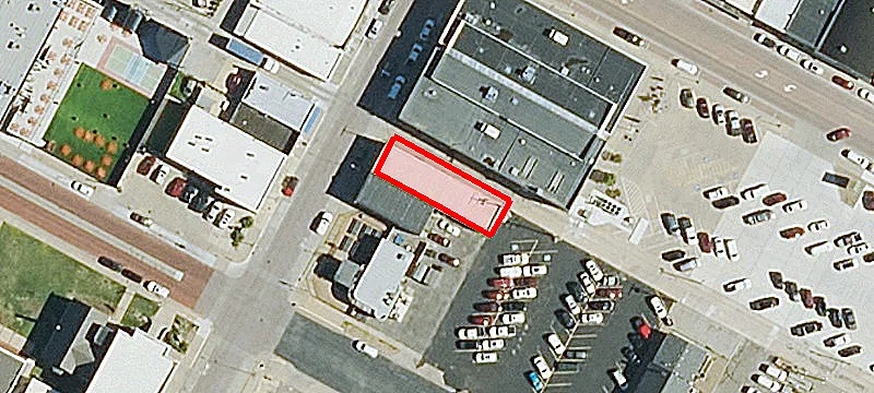 708 Main St