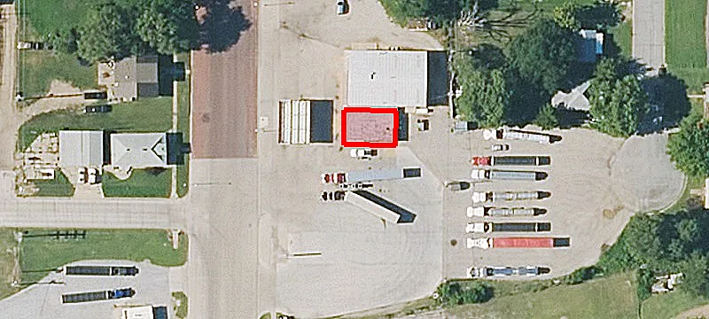 916 Main St