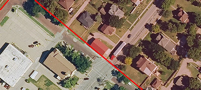 402 Douglas Ave