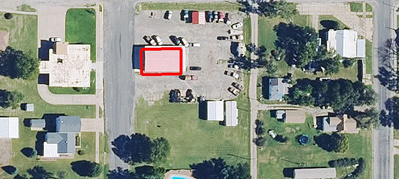105 Kansas Ave