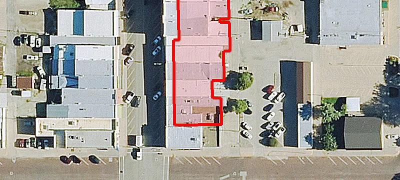 126 Main St