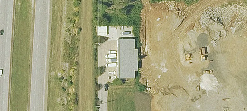 208 Crestview Cir