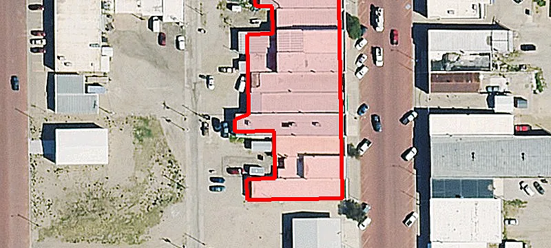 121 Main St