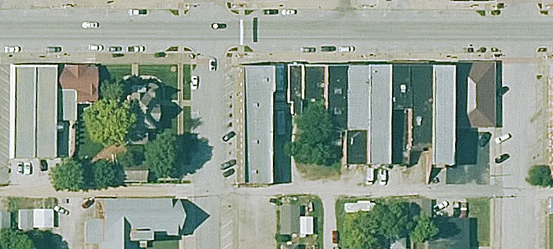 621 Main St