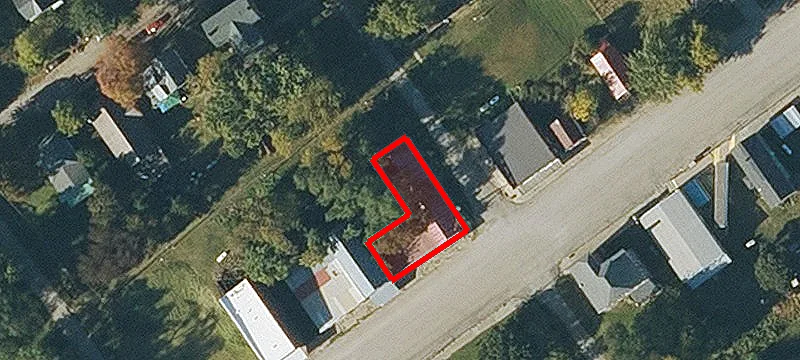 302 Main St