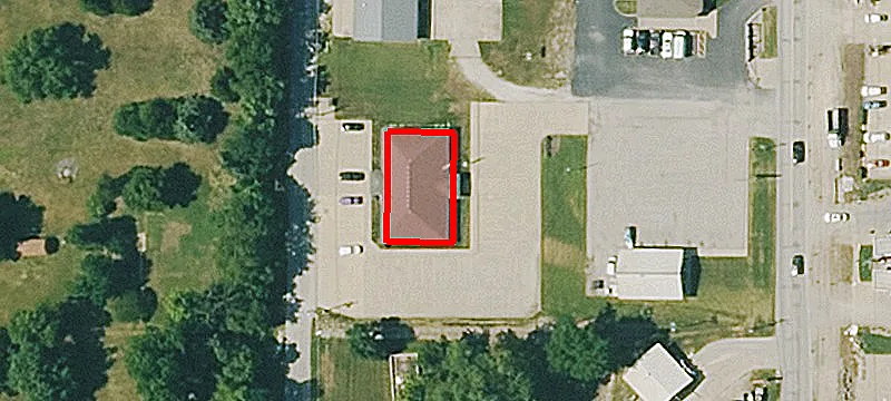 111 Maple St