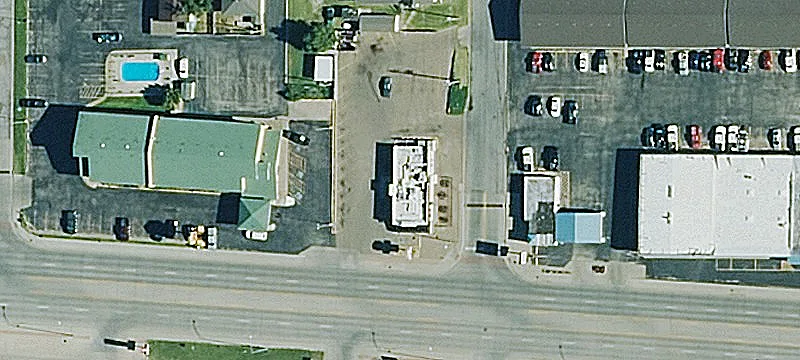 1700 Wyatt Earp Blvd