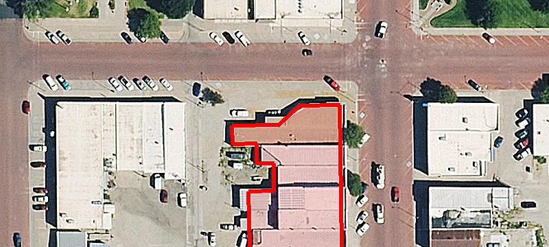 137 Main St