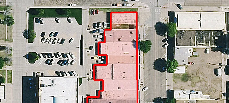 215 Main St