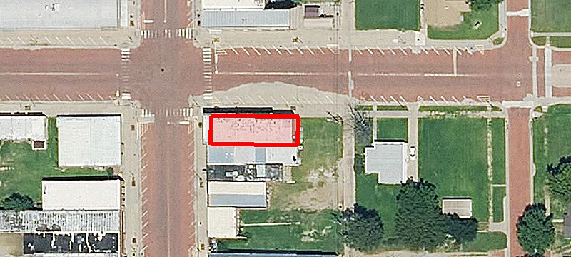 100 Main St