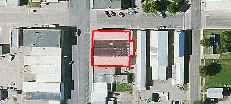 124 Ctr Ave