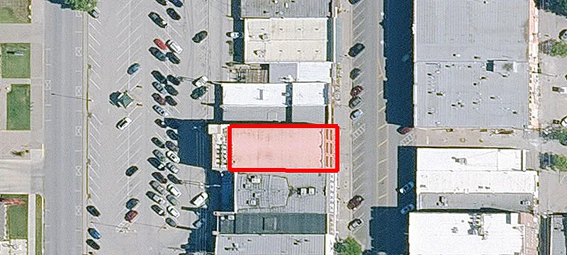 713 Commercial St