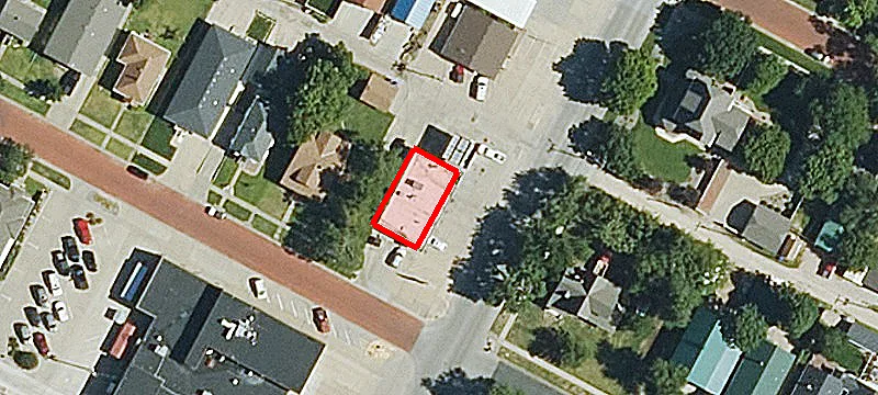 1601 Main St