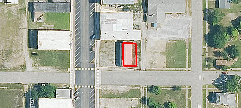 221 Main St