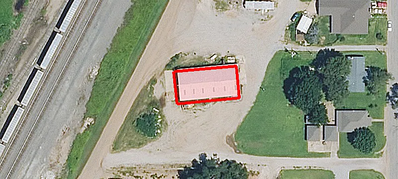 310 Railroad Ave