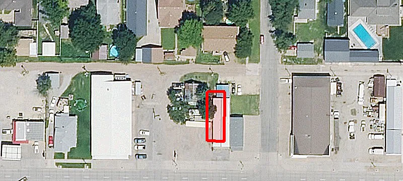 210 Santa Fe Blvd
