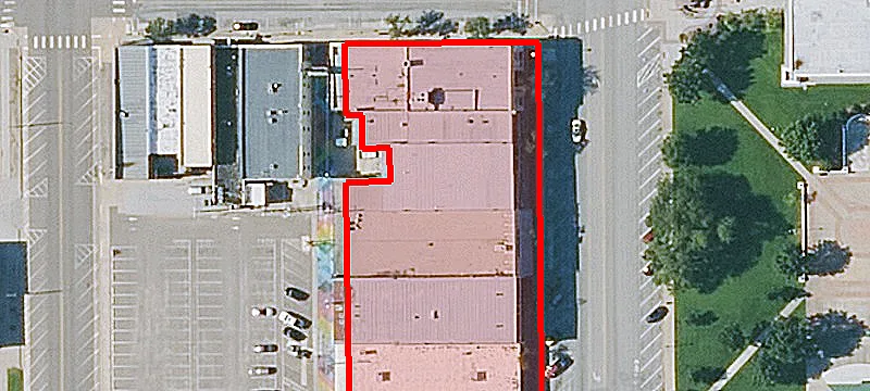 1315 Main St