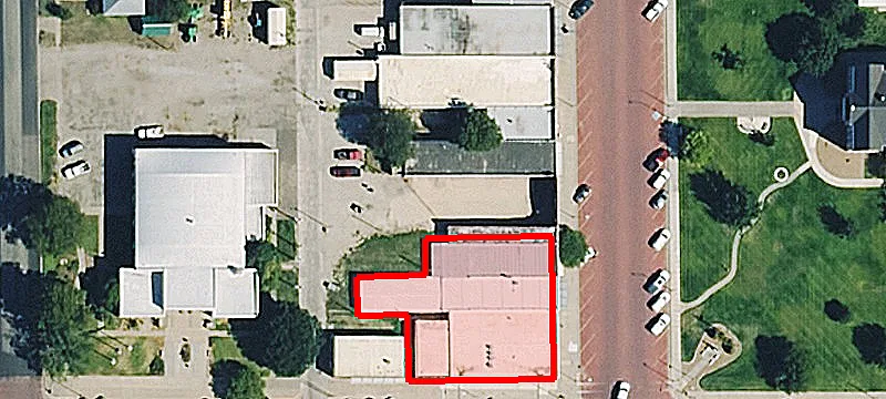 211 Main St