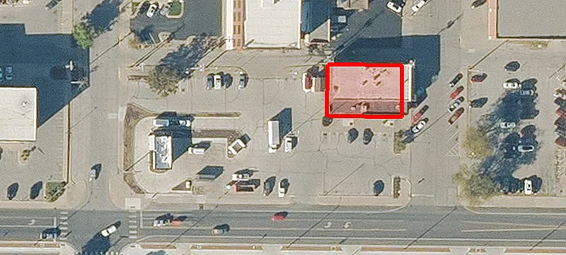 301 Main St