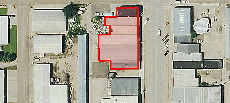 825 Main St